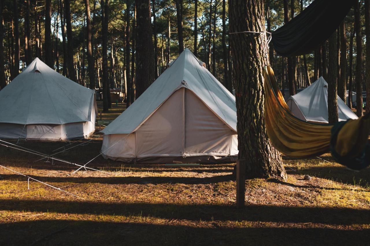 Отель The Spot Surfcamp Бискаррос Экстерьер фото